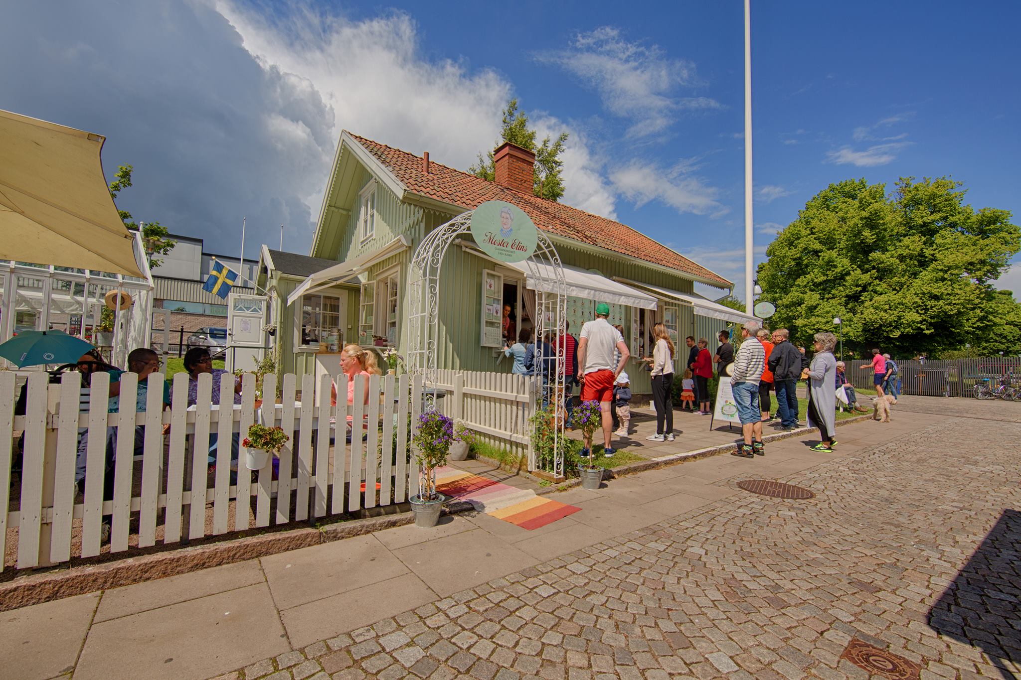 Moster Elins Glasscafé i Hjo Hamn