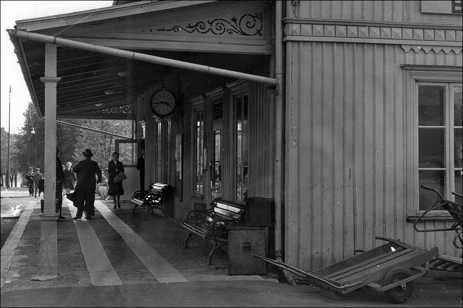 Hjo Stationshus på 1960-talet - Hjo-Stenstorp Järnväg. 