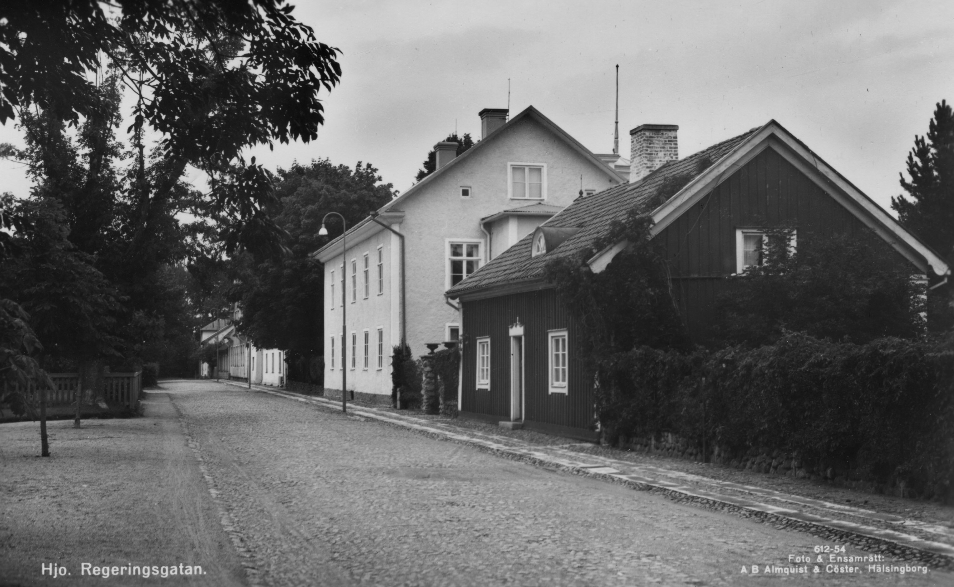 Historisk bild av Baggstedtska gården på Regeringsgatan i Hjo. 