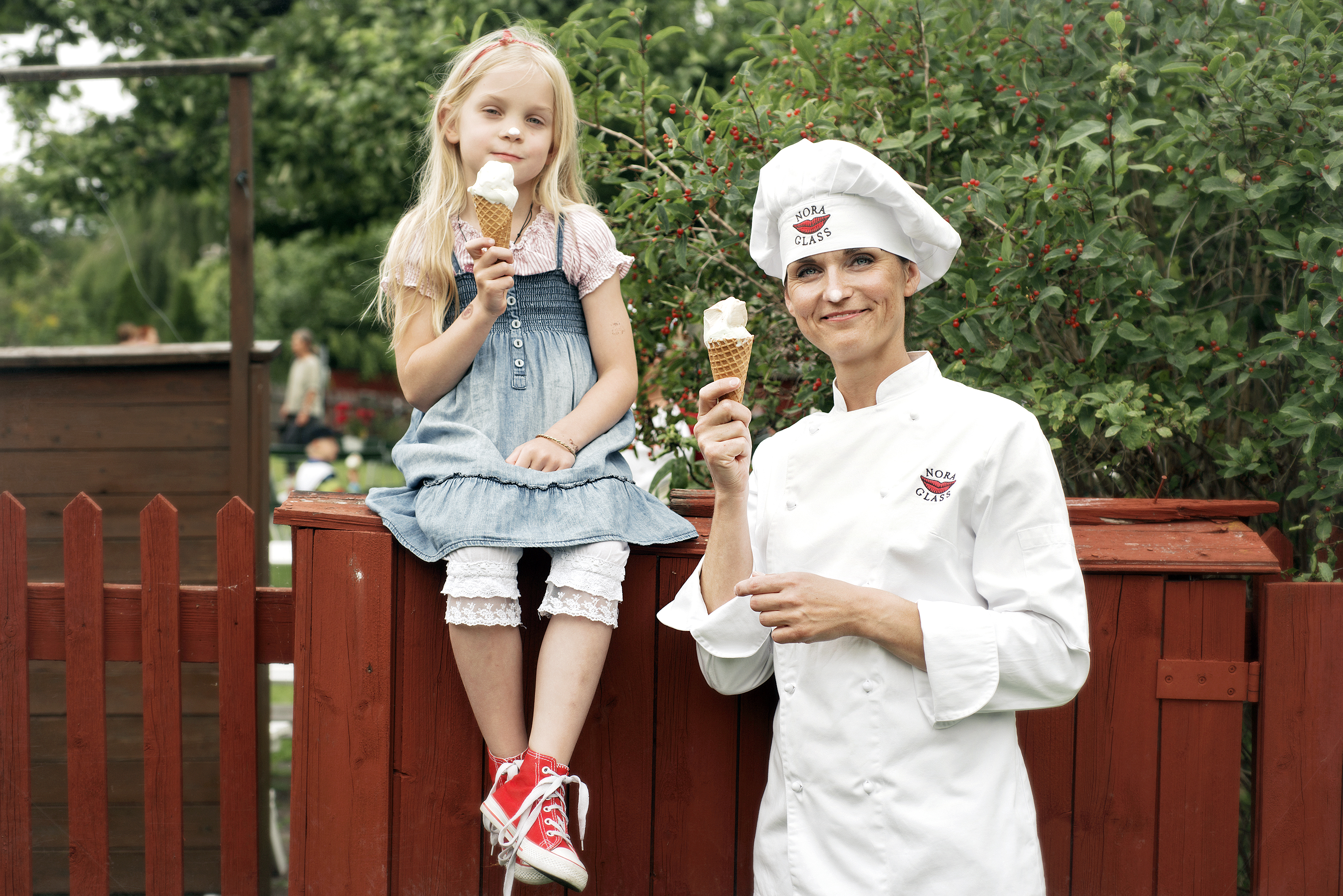 Nora Glass - Tre Trästäder