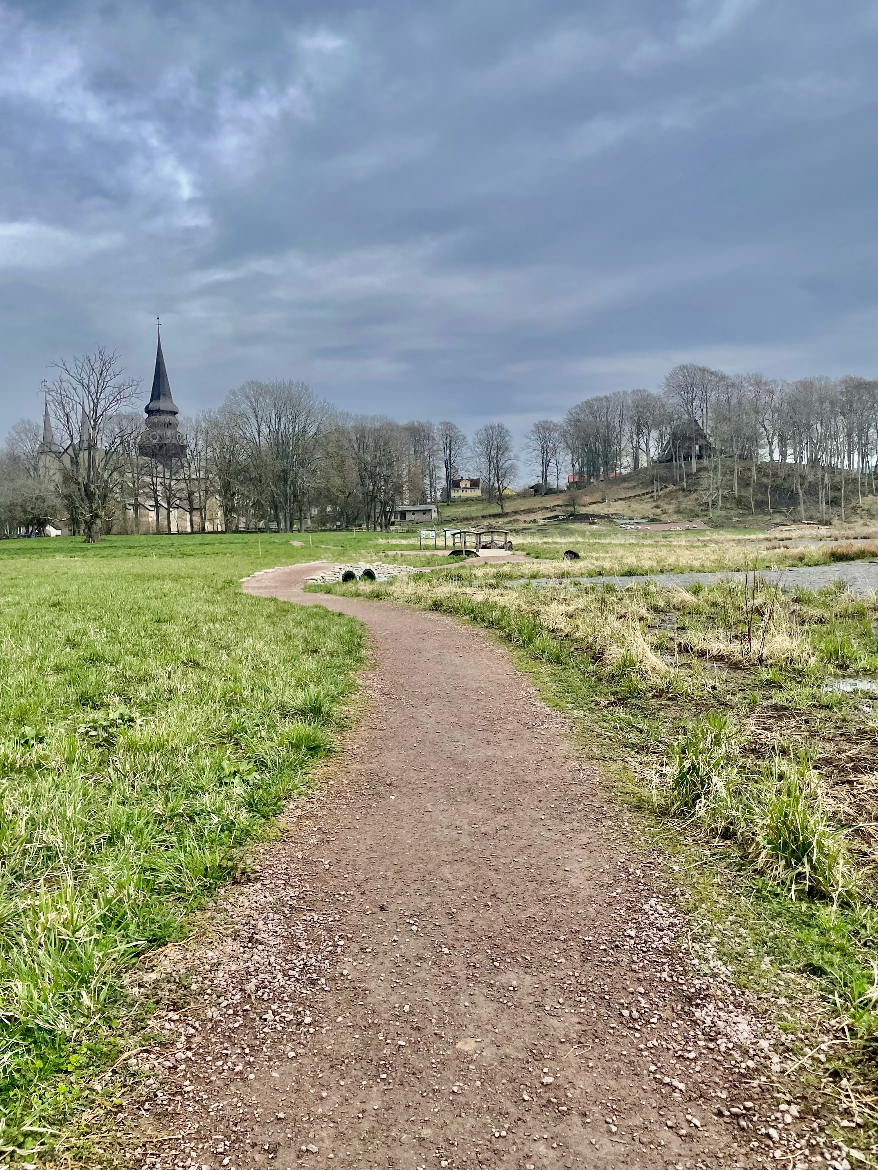 Underlag av leden klostersjön runt