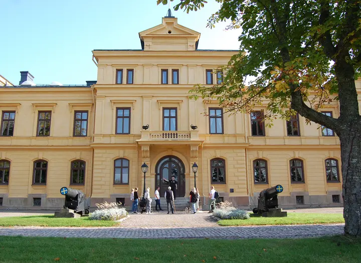 Stadsvandring på Karlsborgs fästning