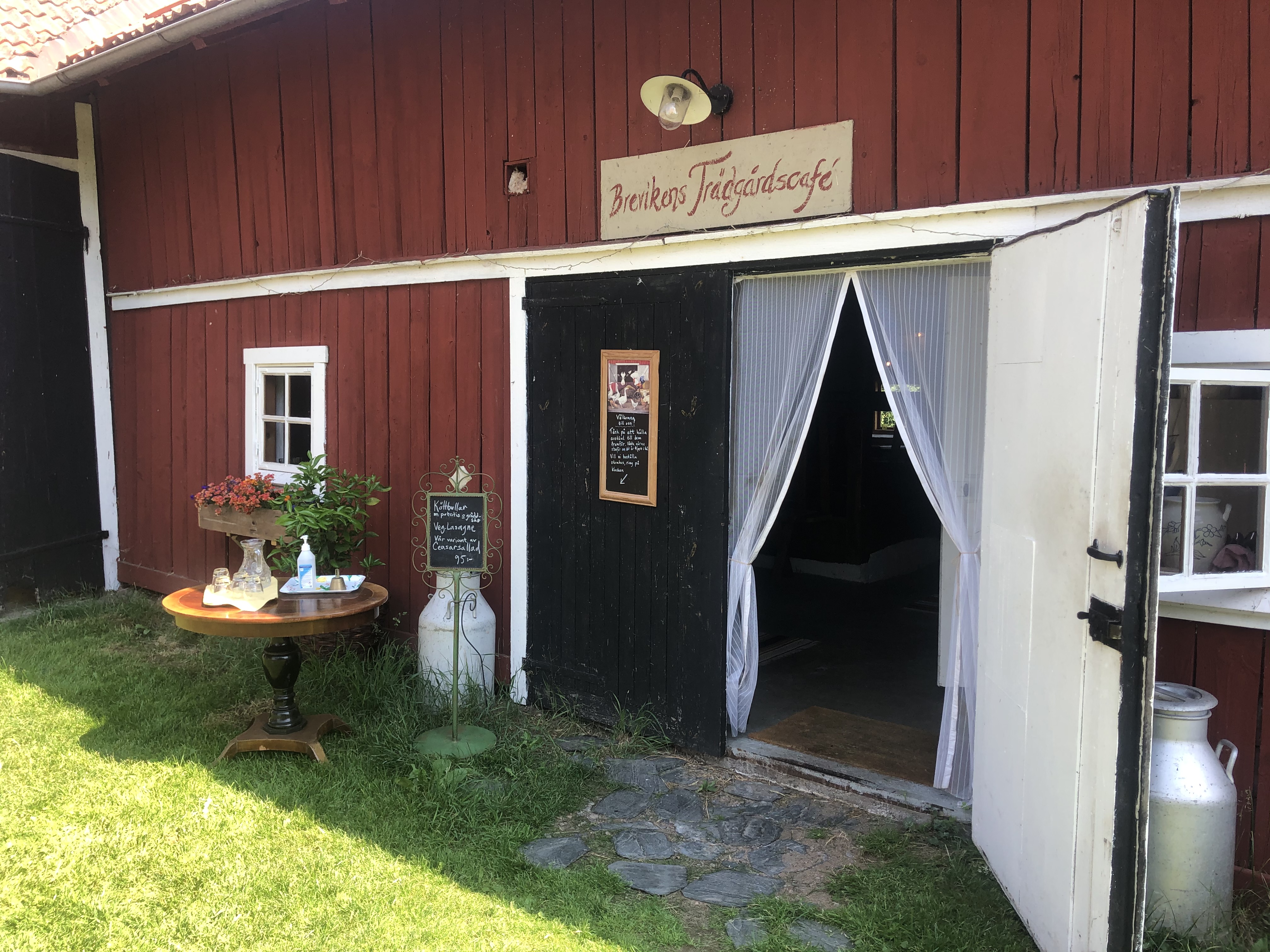 Brevikens Trädgårdscafé 