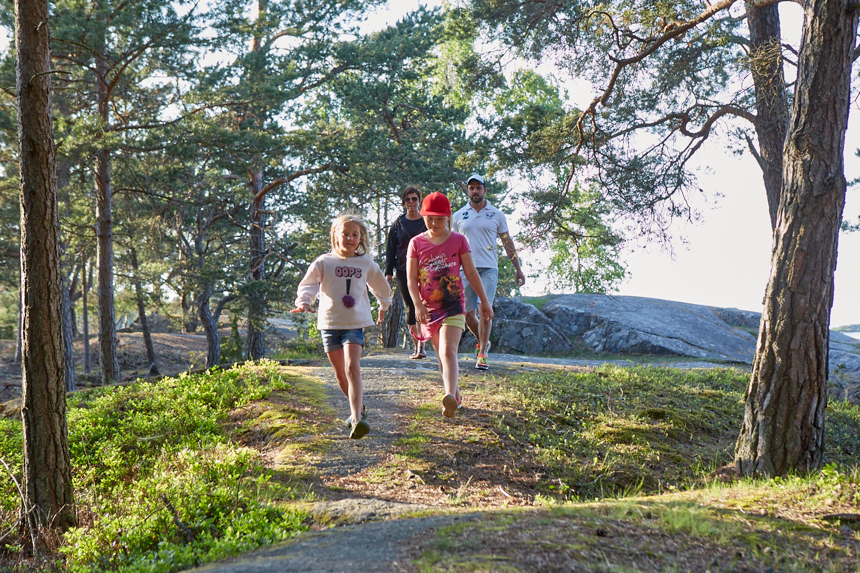 Hiking with guide by Läckö Castle