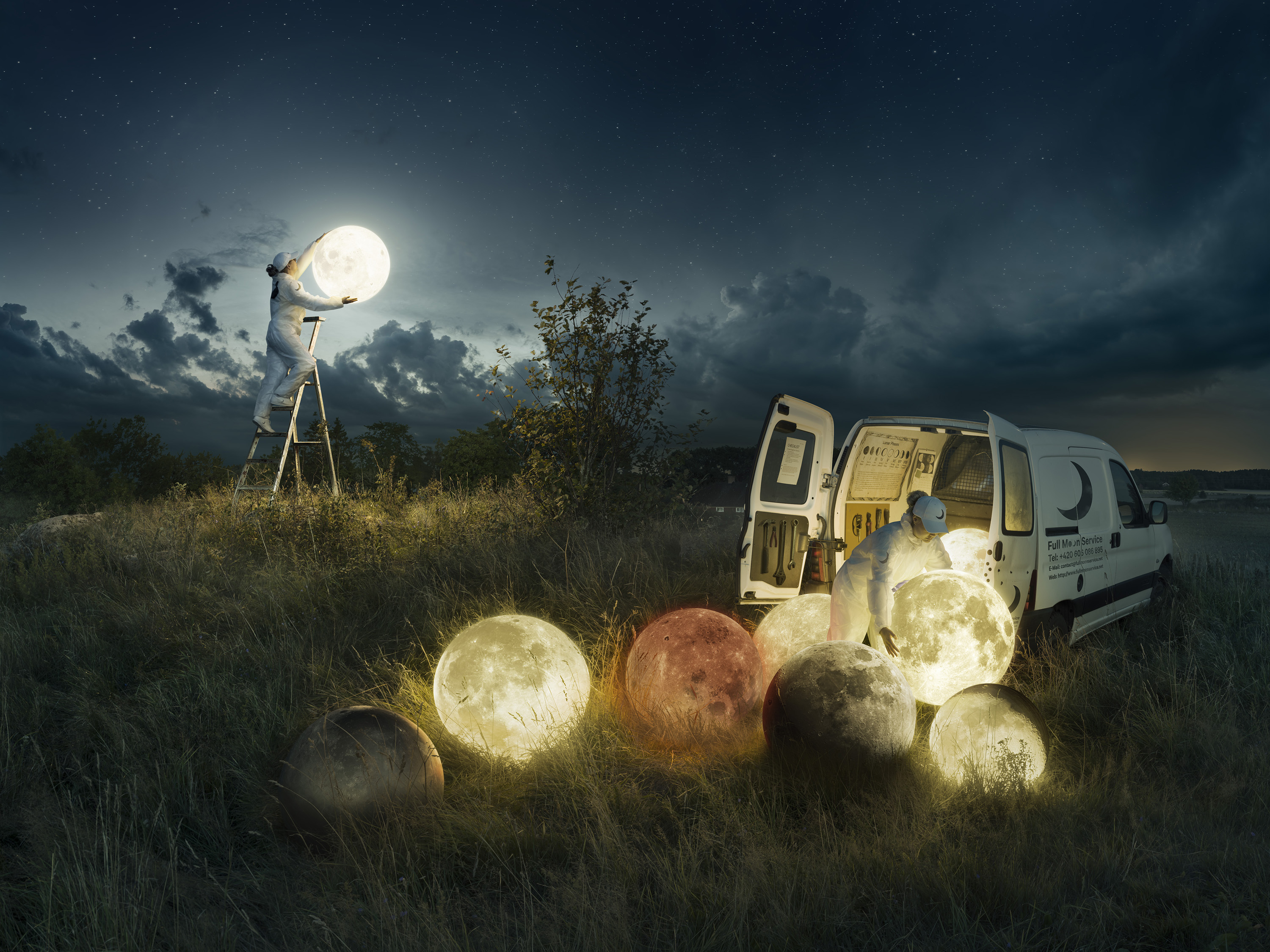 Foto av Erik Johansson. Full mon service