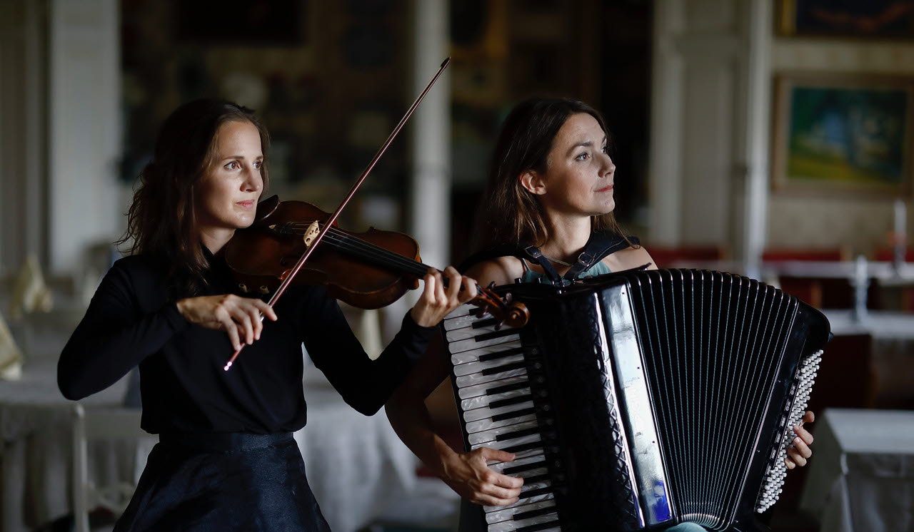 LISAS - Fiddle & Accordion Conversations