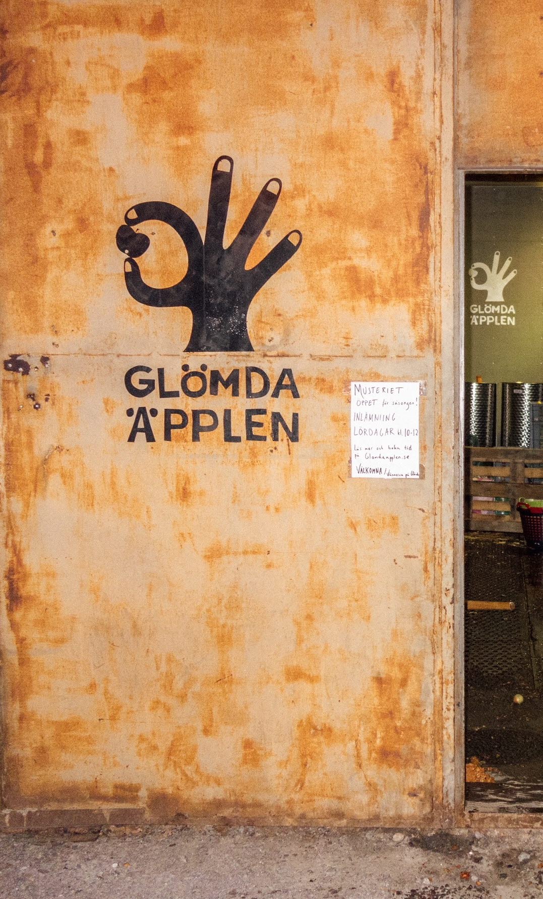 plåtfasad till musteri