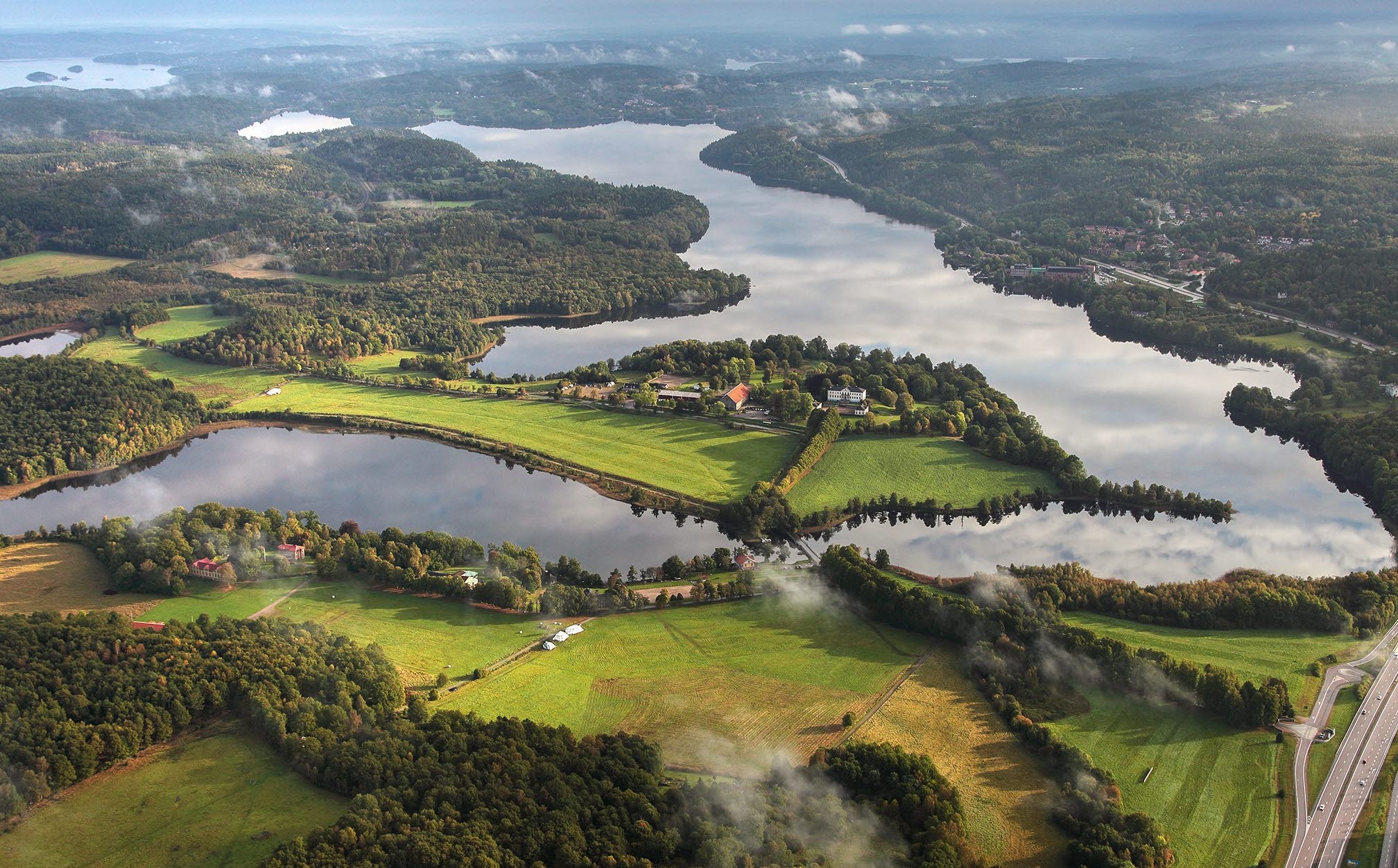 Savelangen, view over lake and land