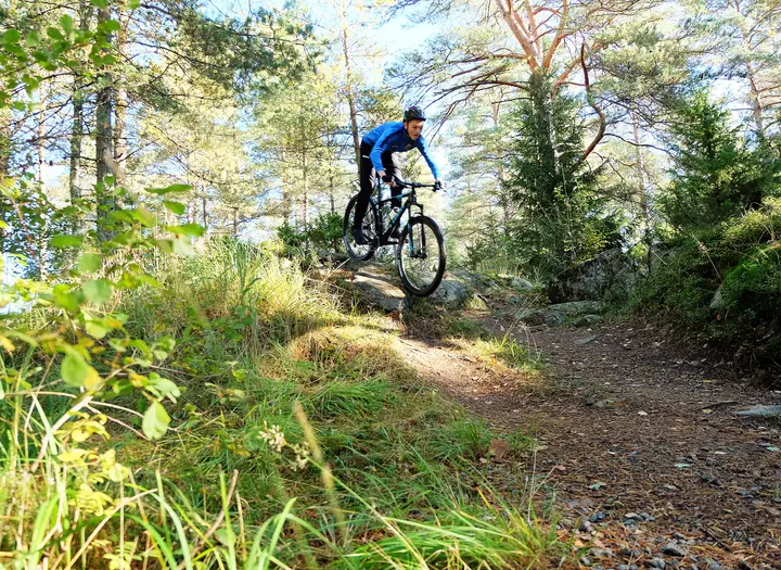 Mountainbikeled Samneröd vid Bjursjön