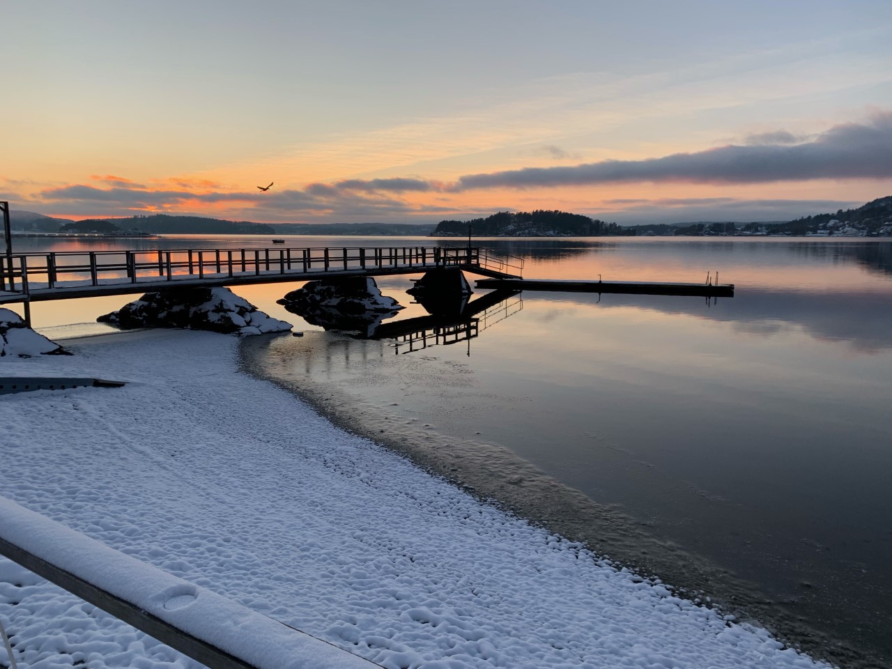 Vinter swimming place 