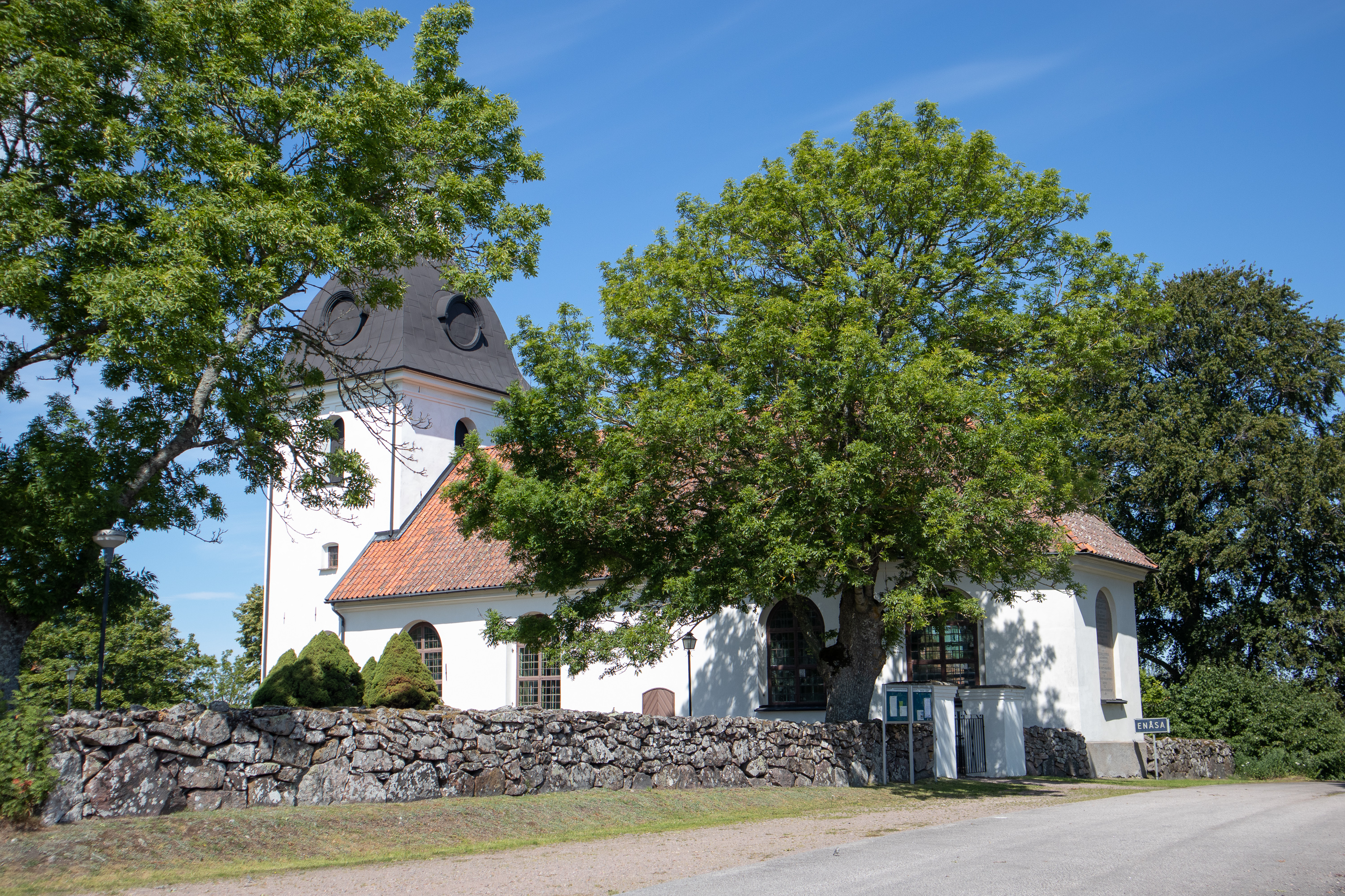 Enåsa kyrka