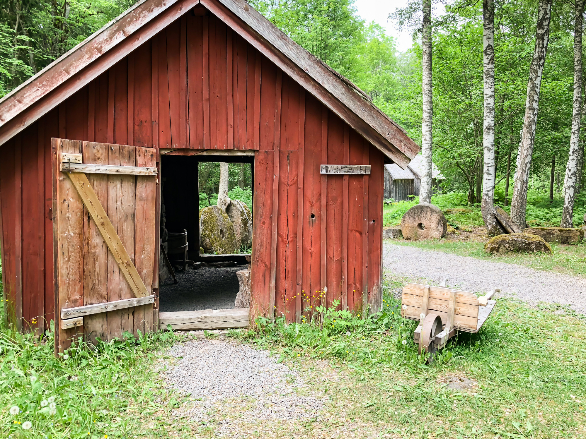 Qvarnstensgruvan Minnesfjället i Lugnås.