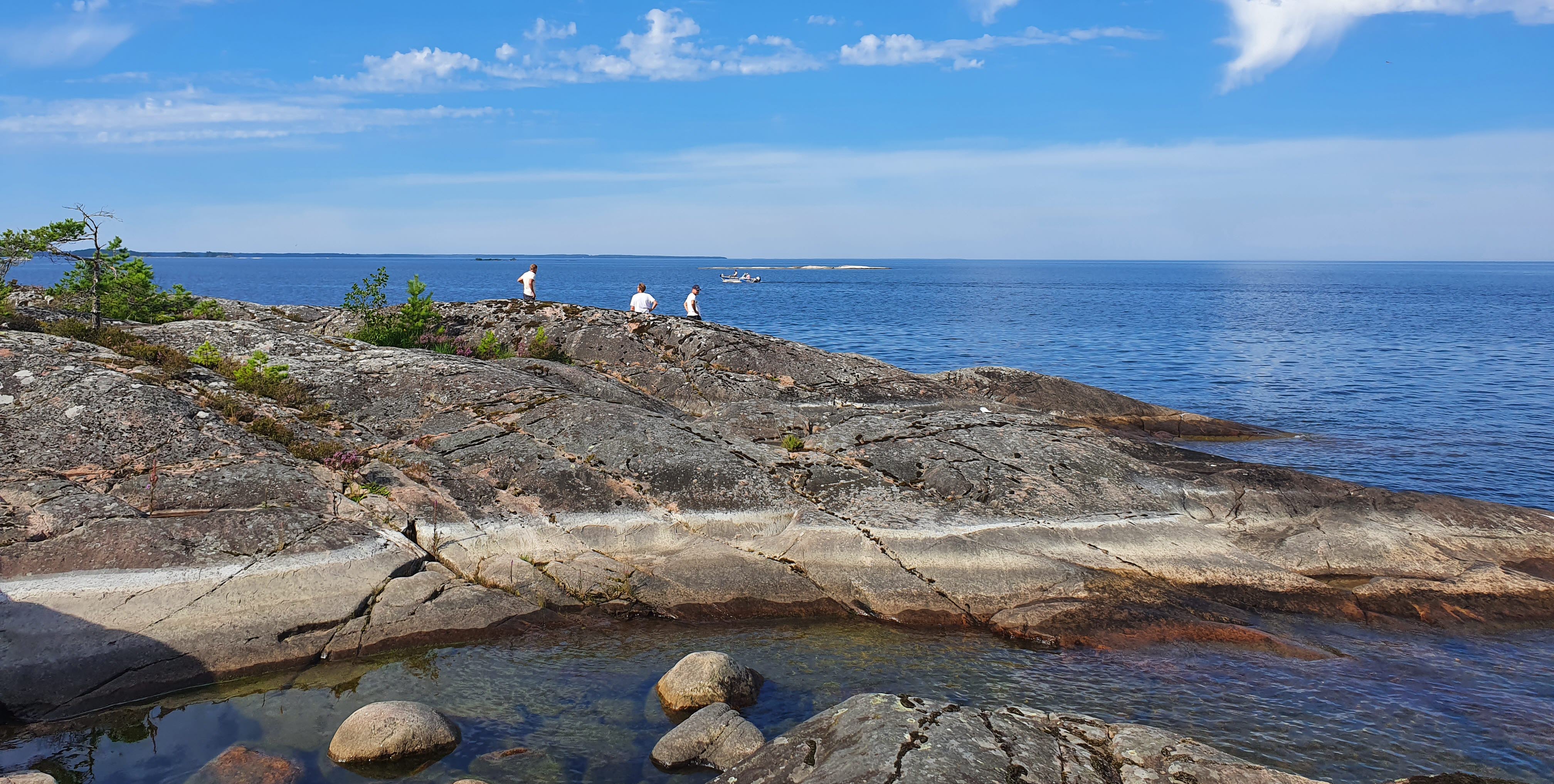 Klippor på Kalvö i Vänern.