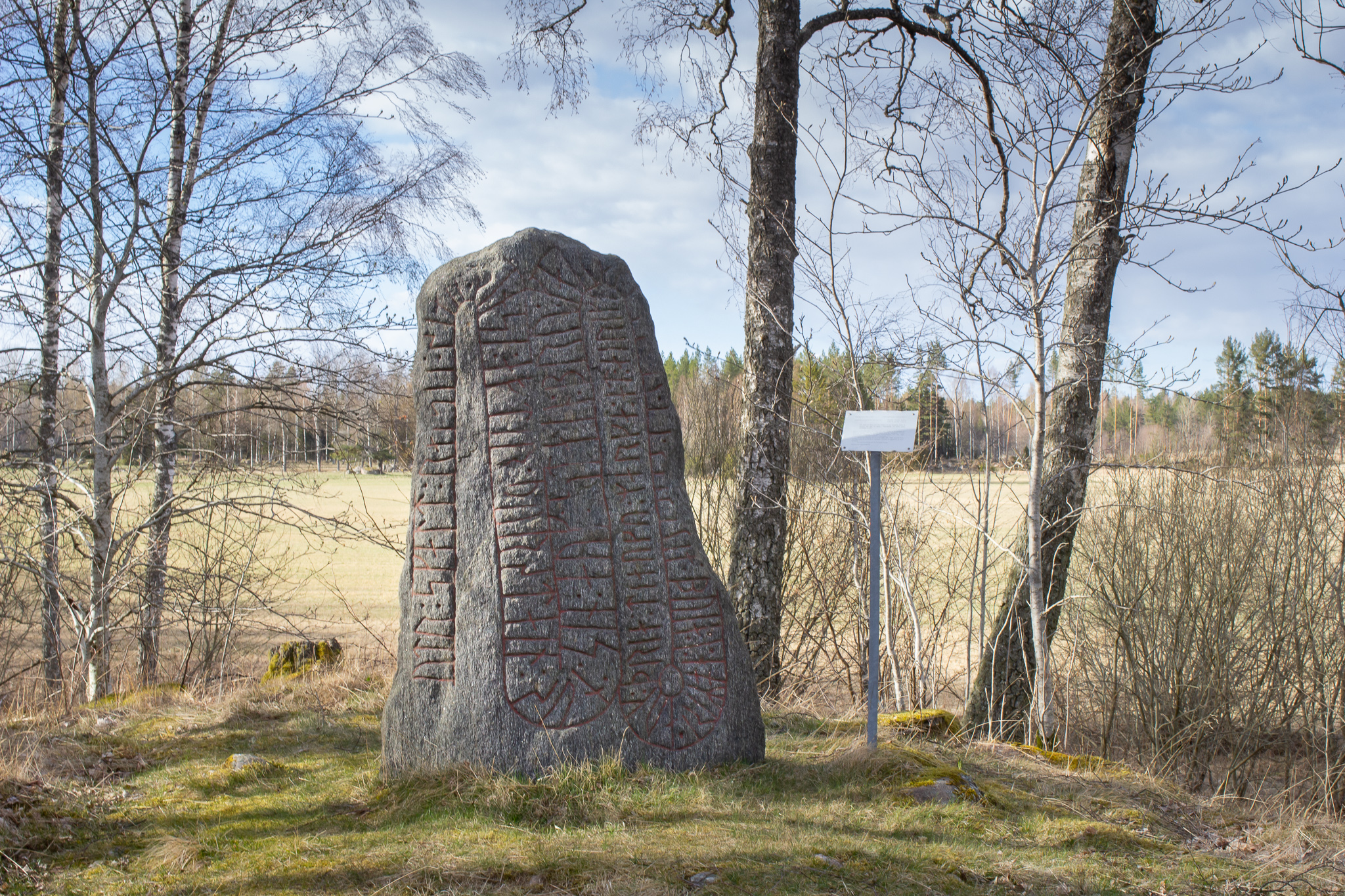 Runsten vid Ek, Mariestad.