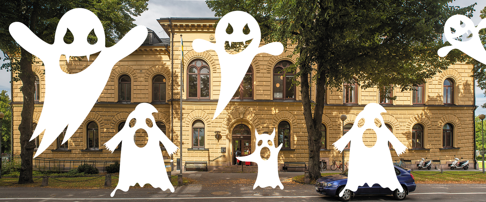 Kollage: Foto på Mariestads stadsbibliotek utifrån gatan. Illustration av tecknade spöken.