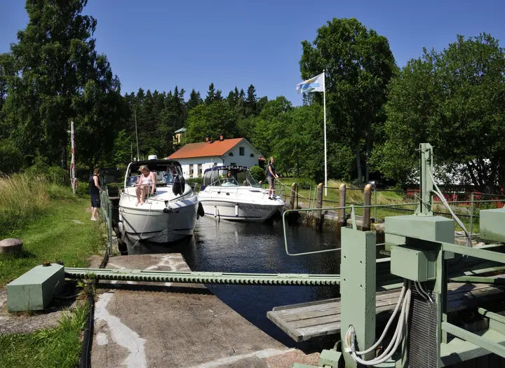 Upperuds slusstation