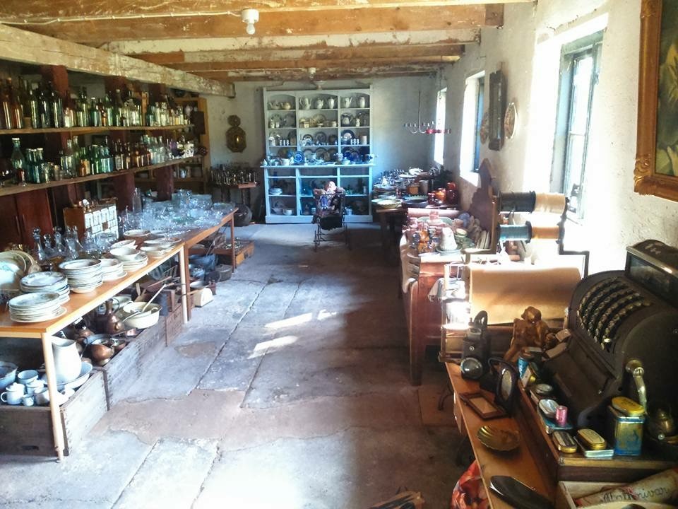 Loppisladan Valbo Ryr