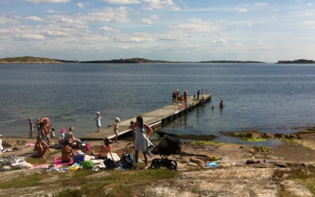 Badplats - Hälsö Tjolmen