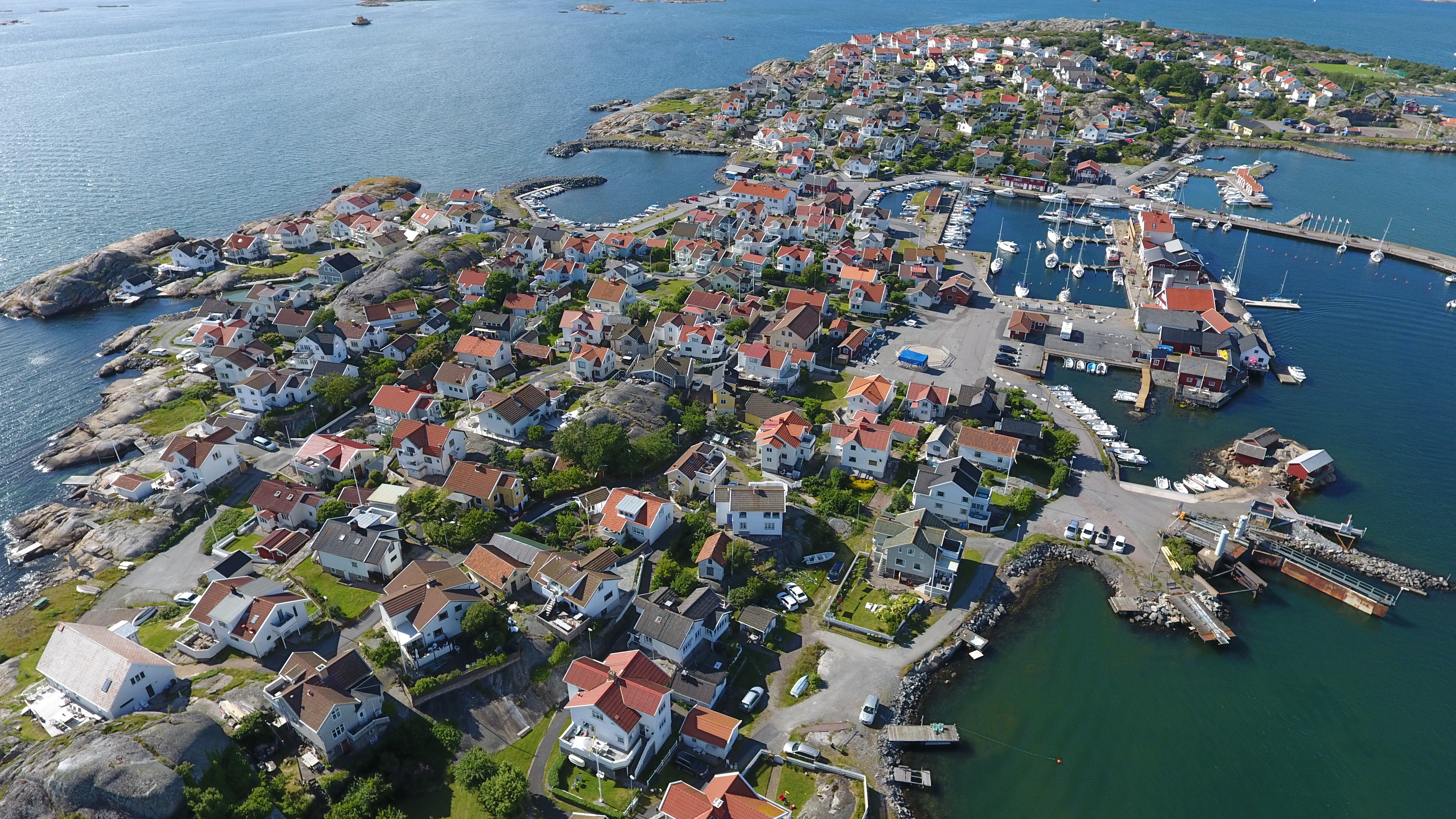 Flight photo The island Knippla