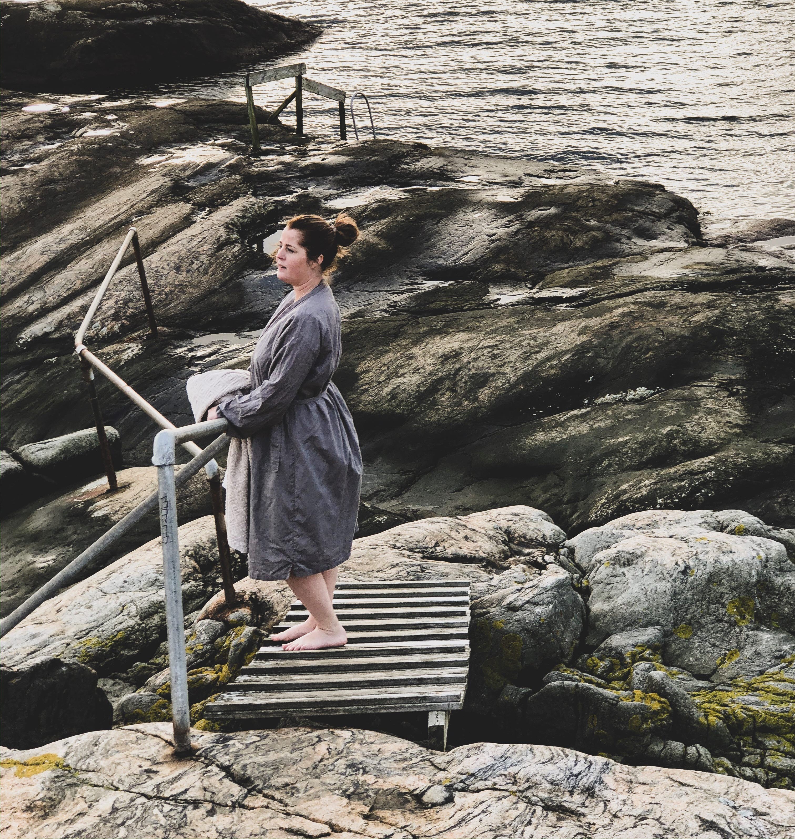 Vintermys med kallbad på klipporna