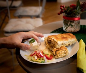 Aleks café & galleri 369 Varekil