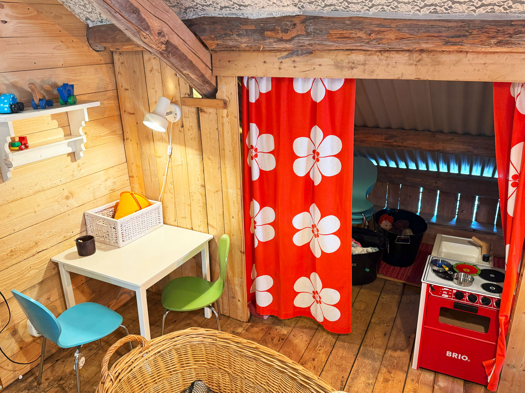 Kårtvet Loges kids corner with activities for kids