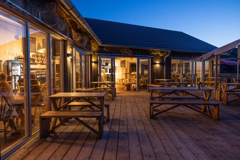 Stocken Camping, Orust. Restaurangens uteservering