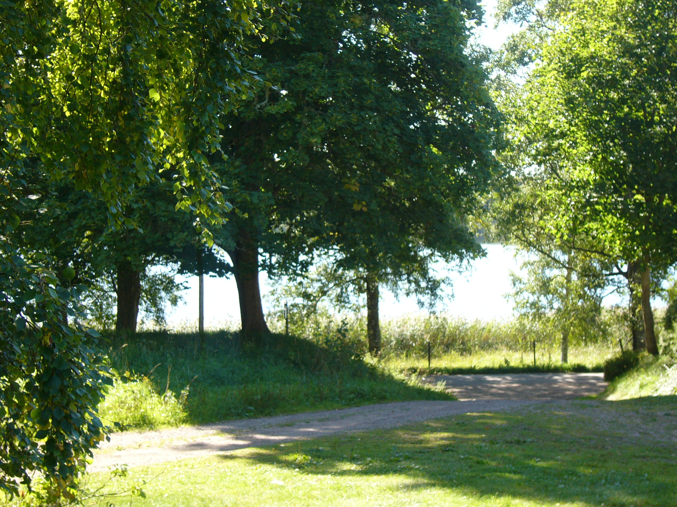 Stuga i Valle- utsikt mot sjön