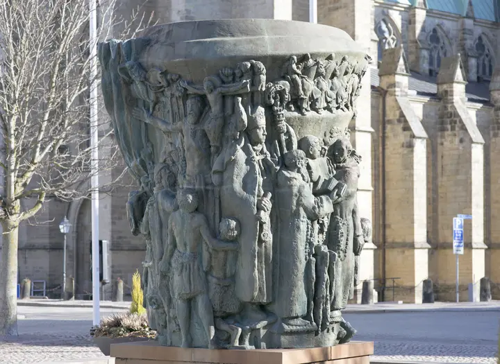 Krönikebrunnen