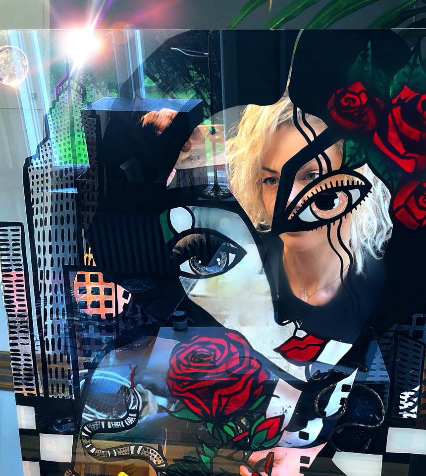 Konstnär Mercedes Murat