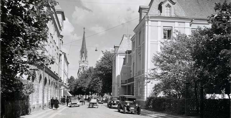 Järnvägsgatan mot Domkyrkan förr i tiden