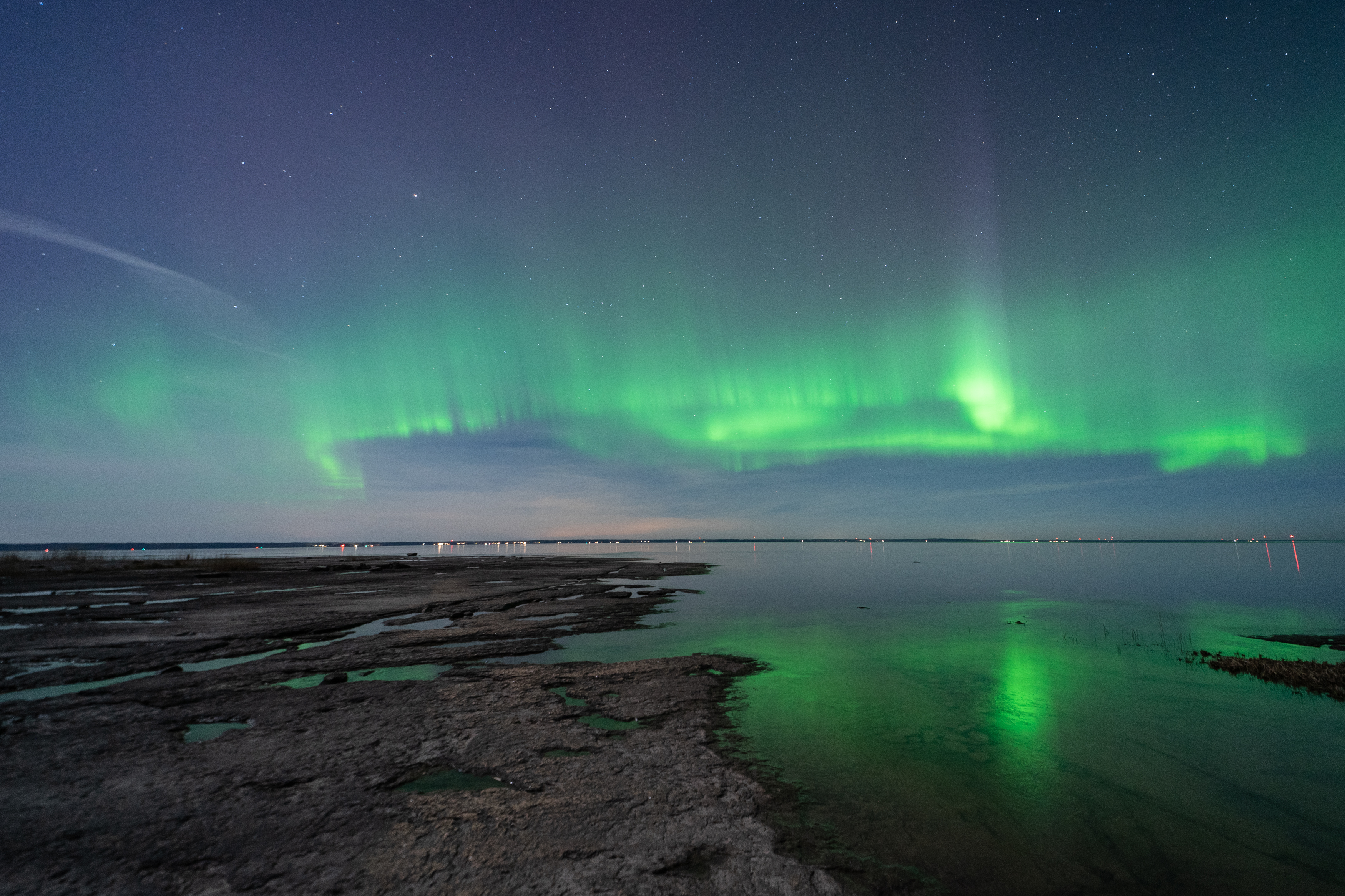 Norrsken över en sjö