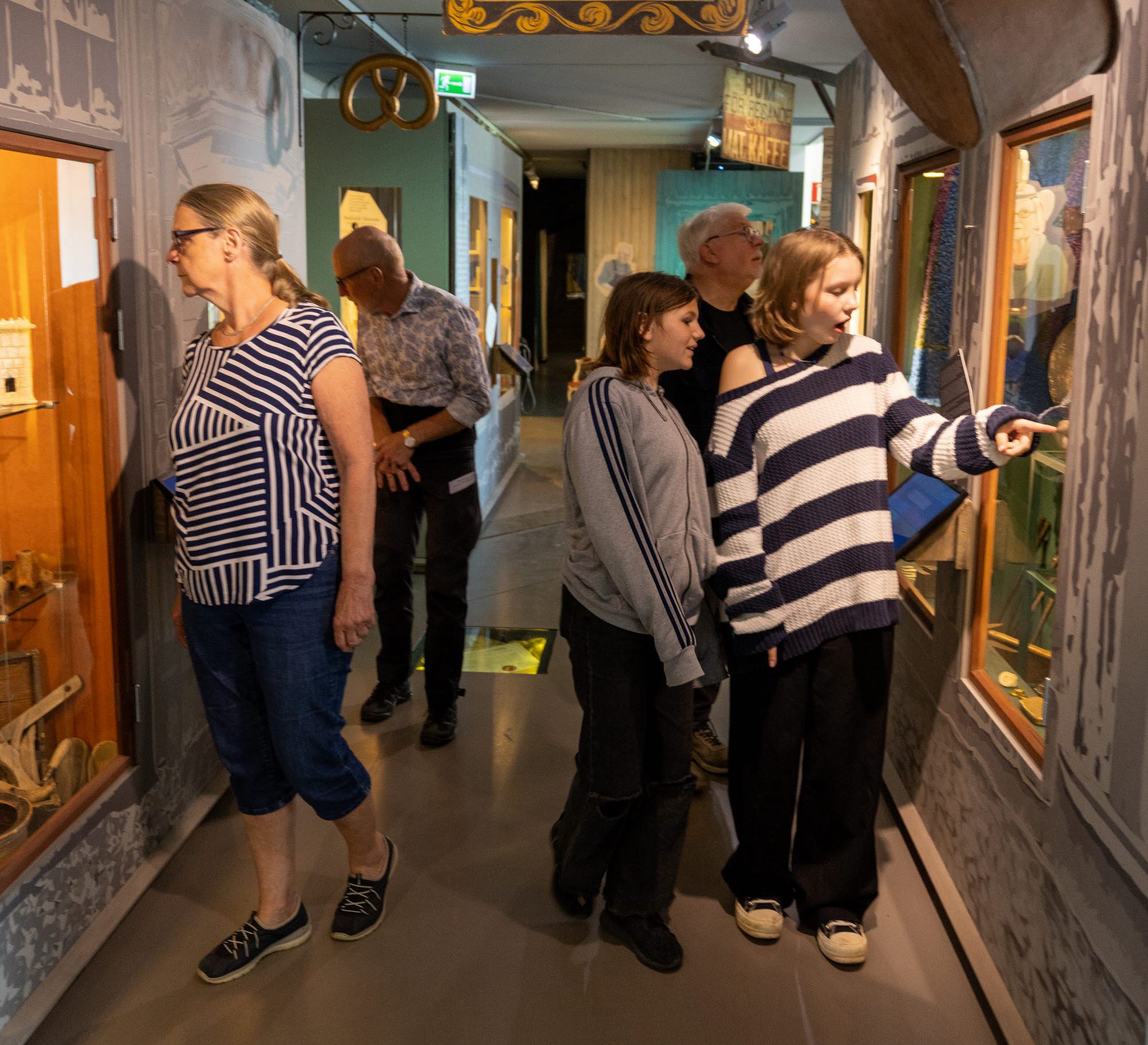 Visitors at Vänermuseet