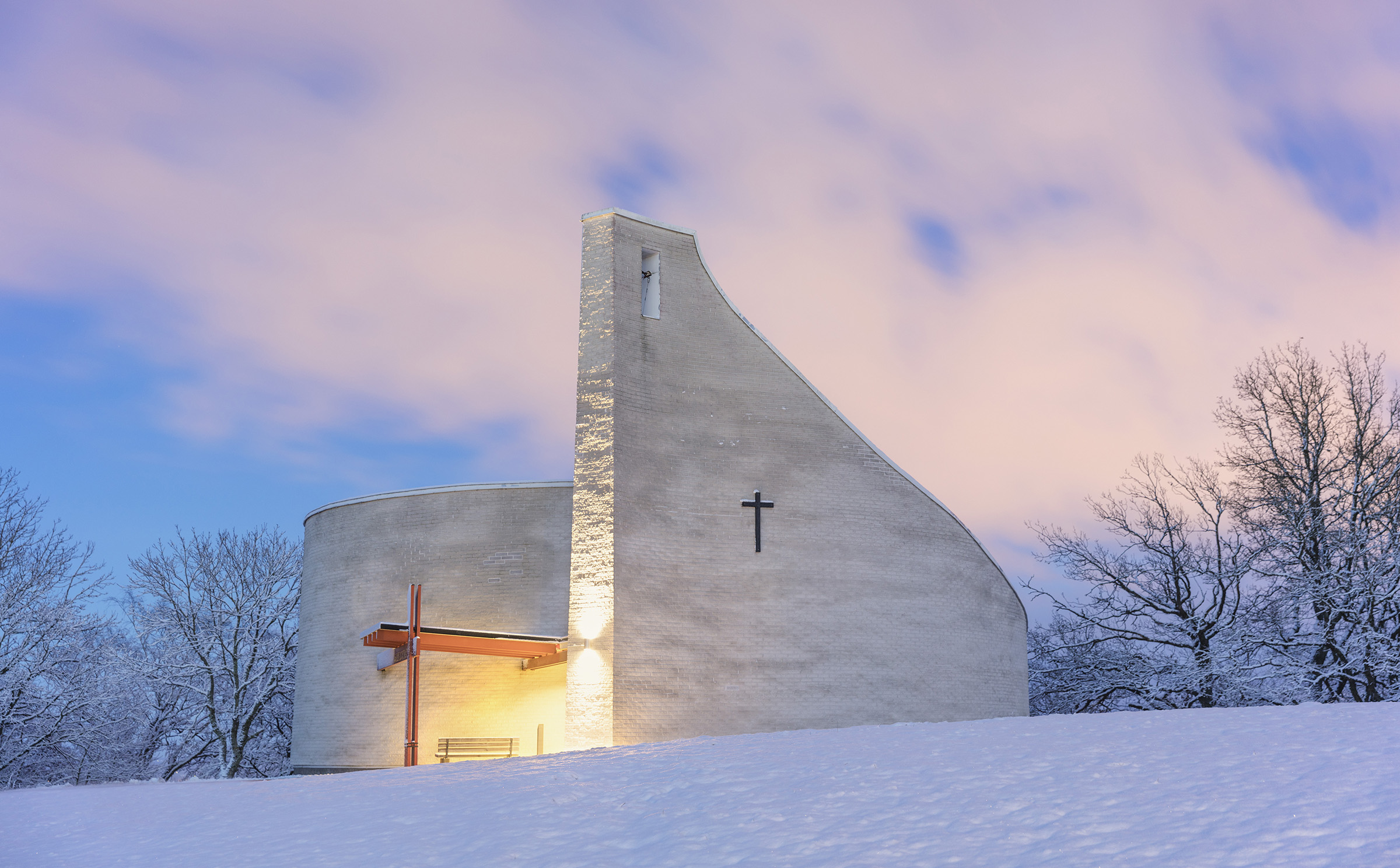 Välkommen in i vinterkyrkan!