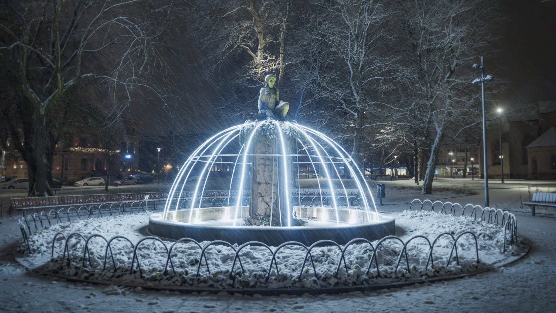 Fontänen Gyllen i Kyrkparken