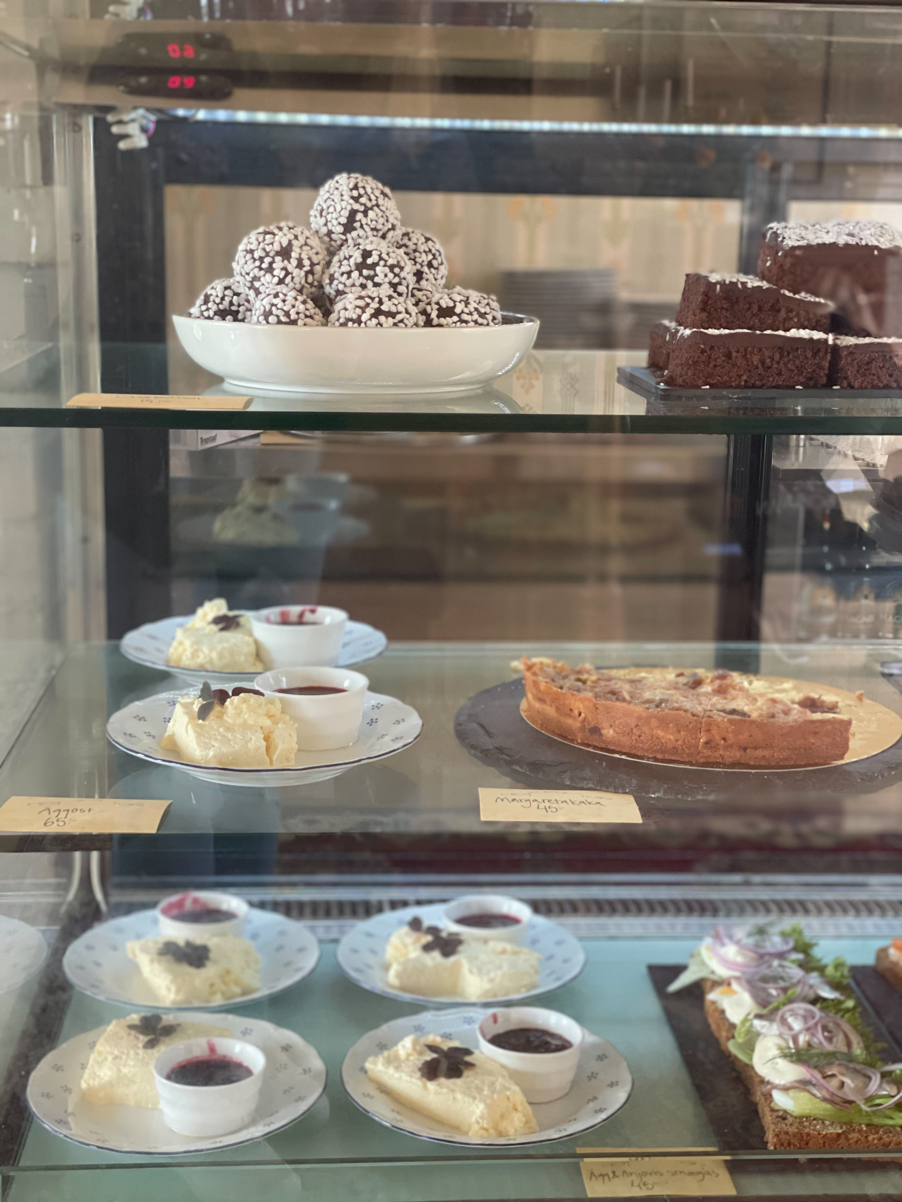 Fika på sundsby säteri och Margaretas 