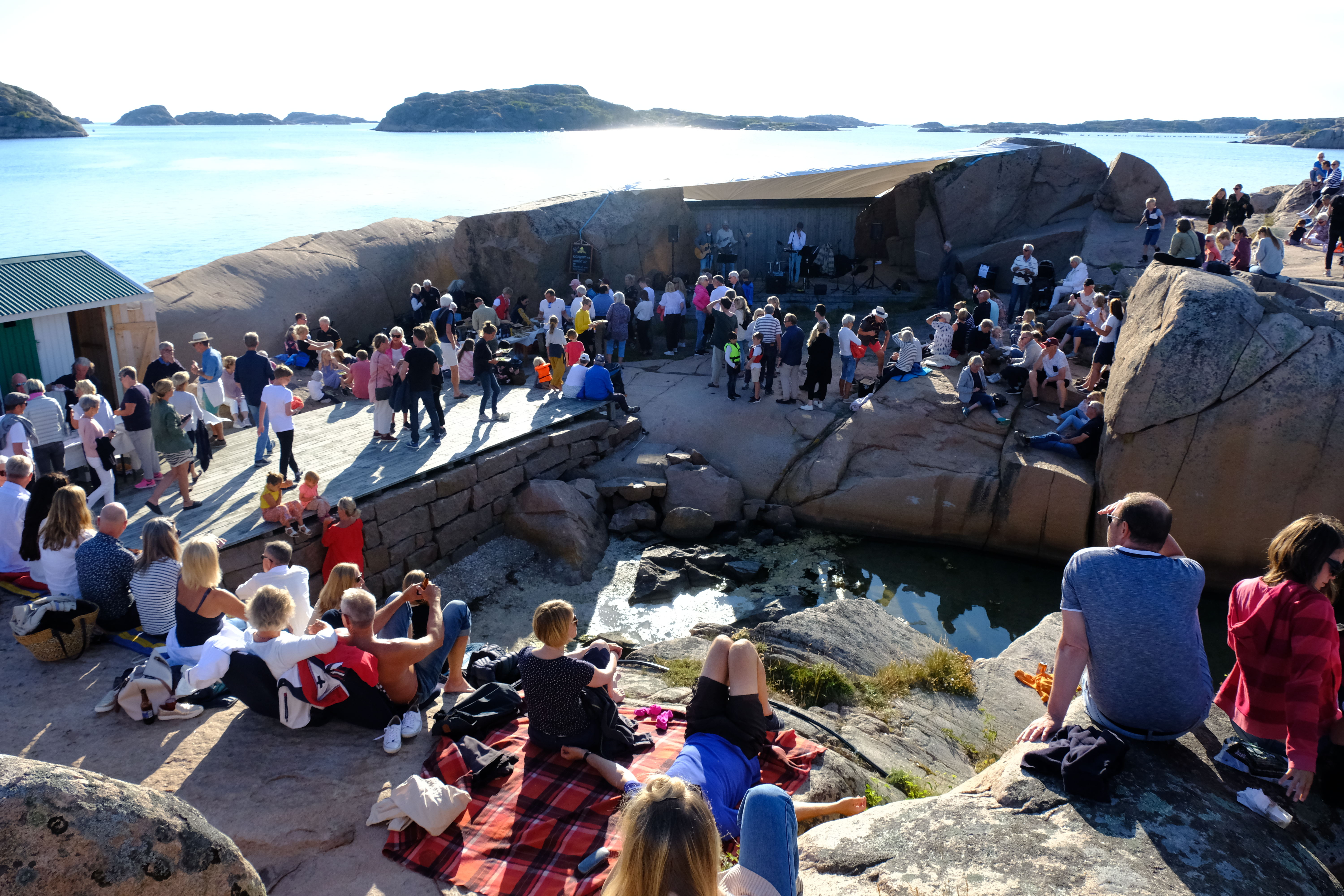 Sommarkväll på Badholmarna