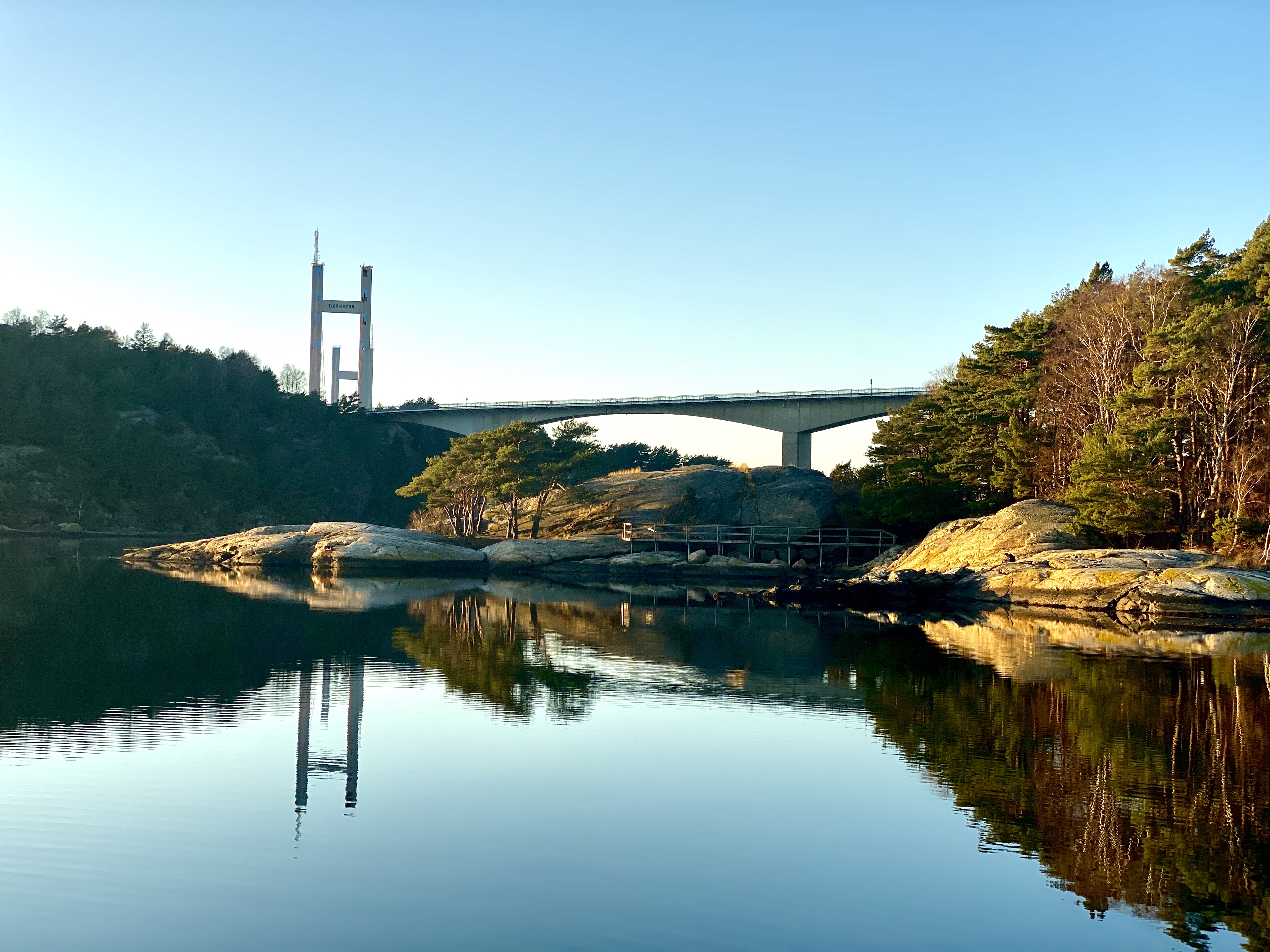 Tjörn Bridge.