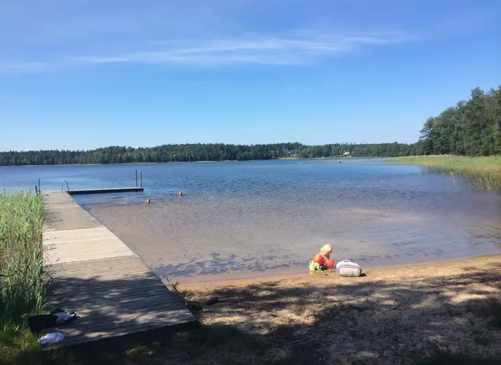 Skäremosjöns badplats