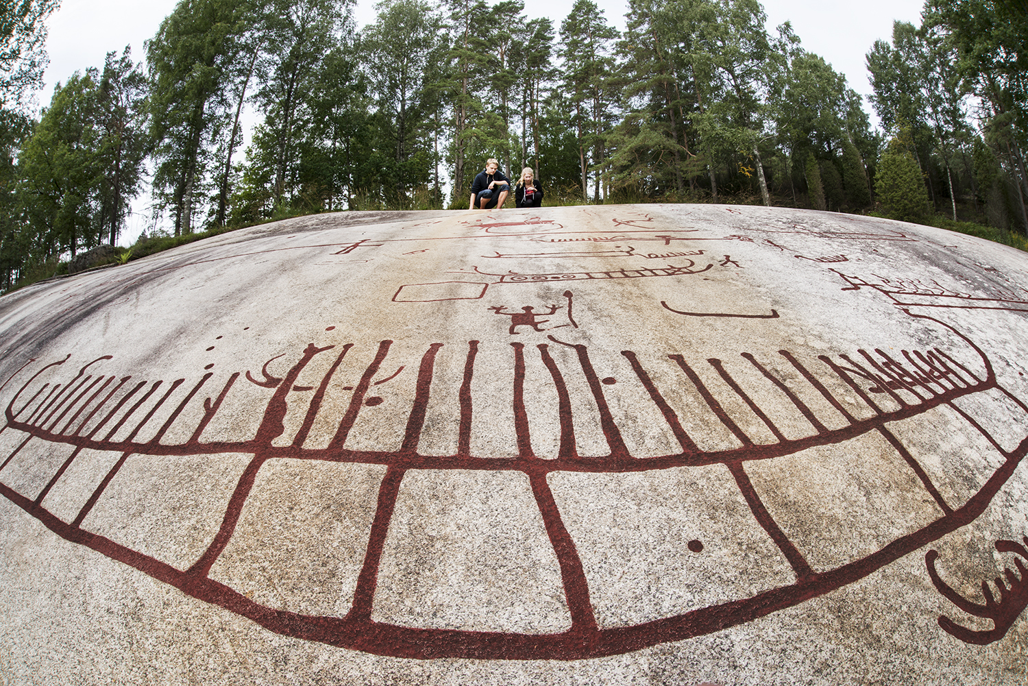 hällristning, vitlyckehällen