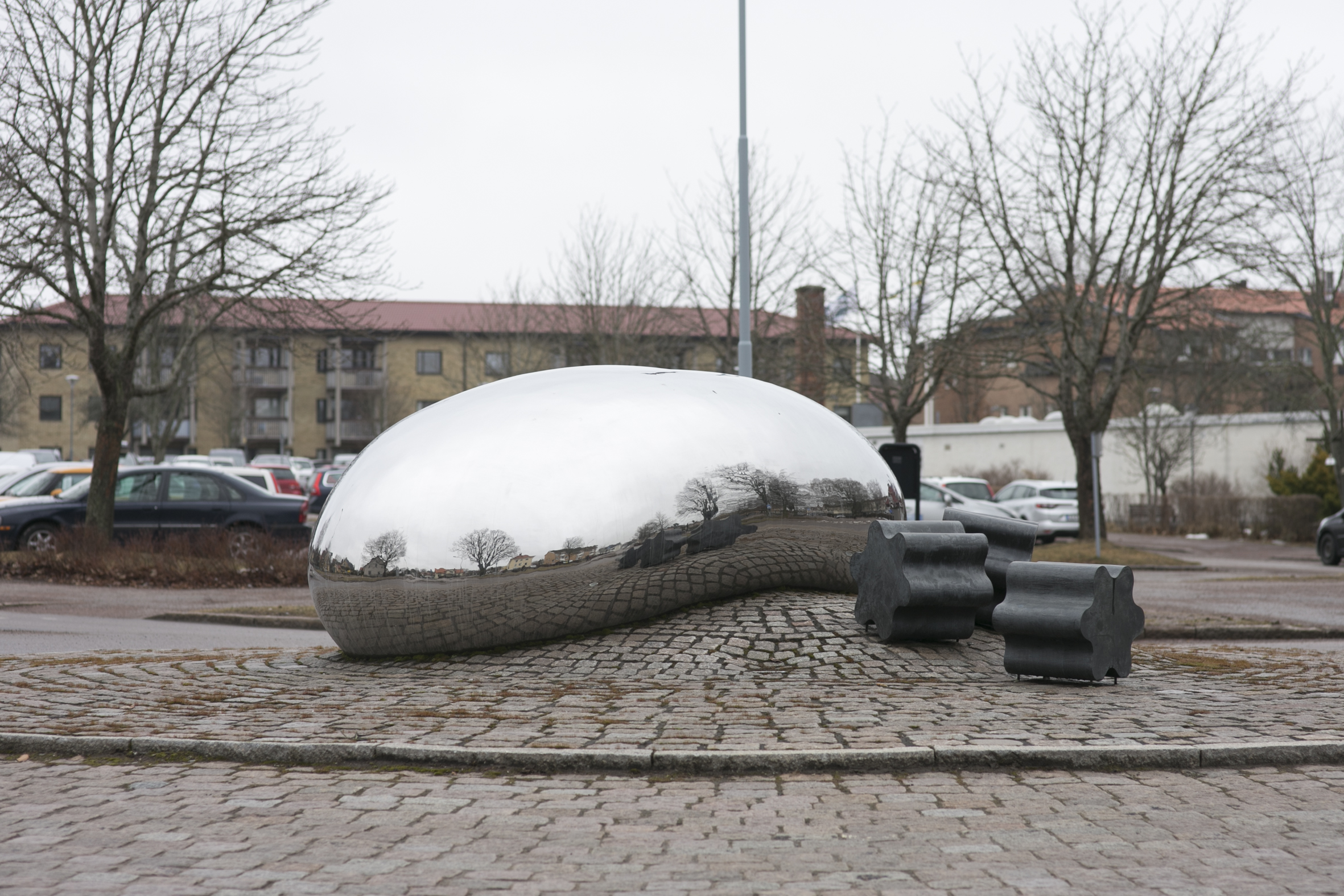 Clouds and Flower, Offecct nutid