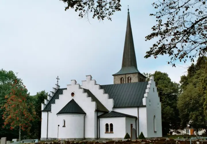 Valstads kyrka