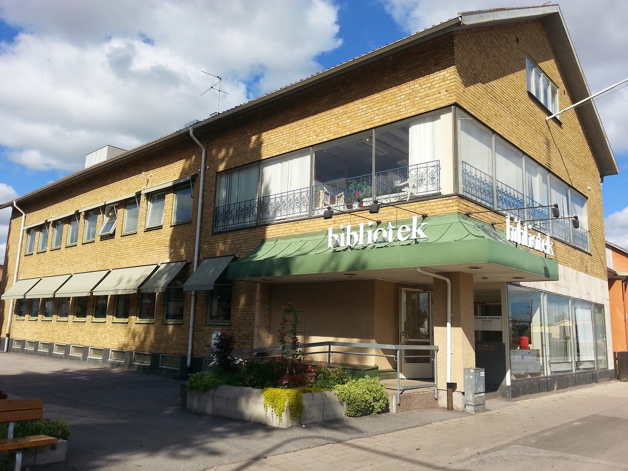 Töreboda bibliotek