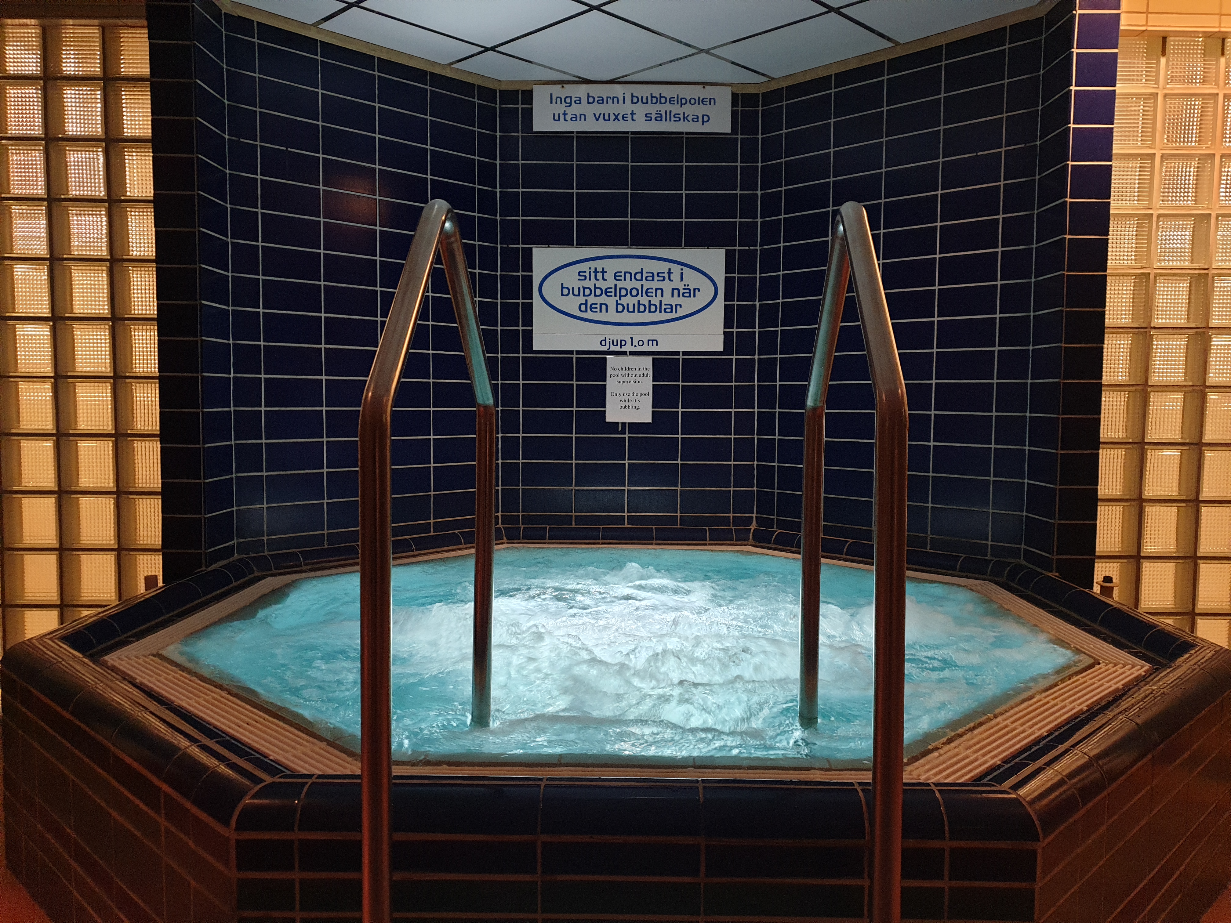 Bubbelpool i  badhus