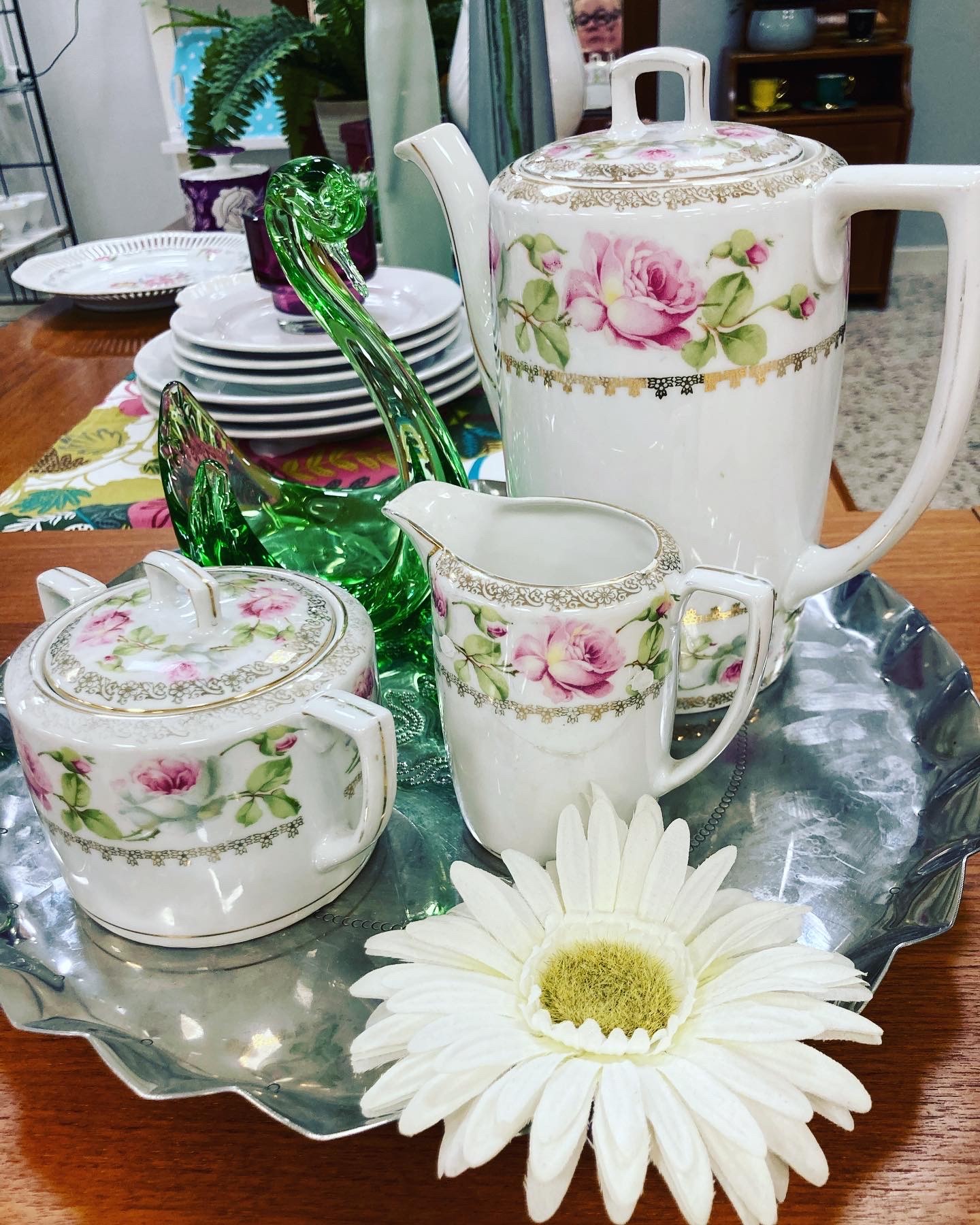 porslinsservis på second hand