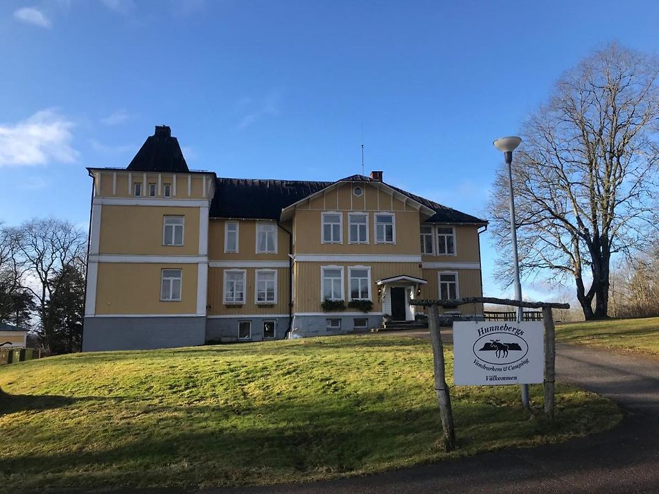 Hunnebergs gård hostel och camping