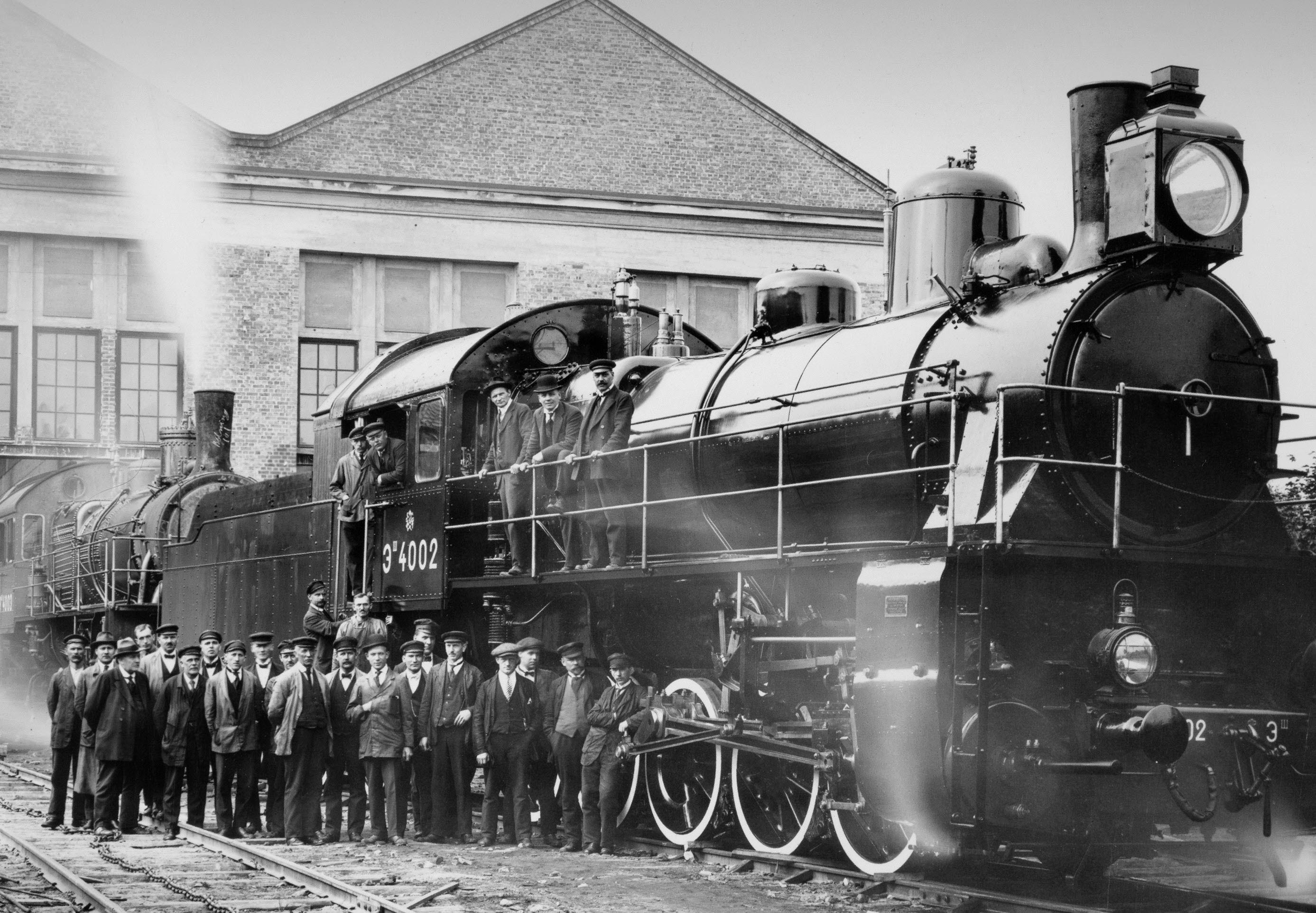 Gammalt foto av ett ånglok