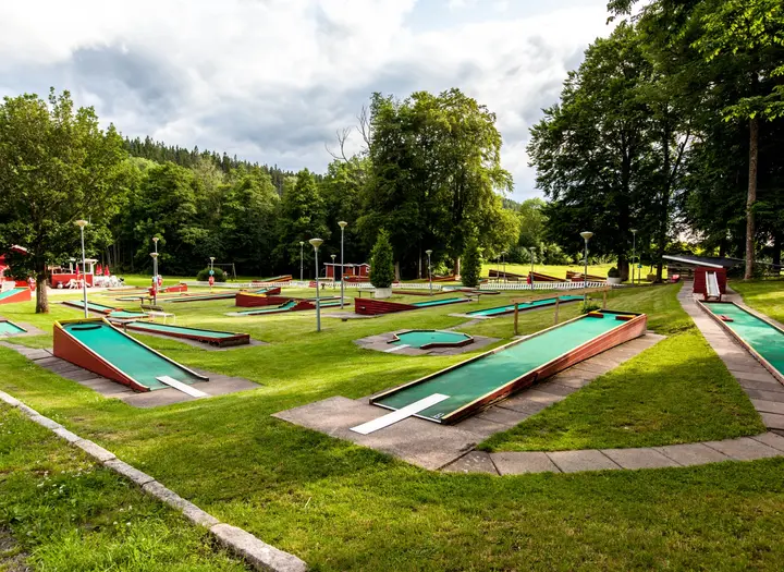 Hårdton minigolf