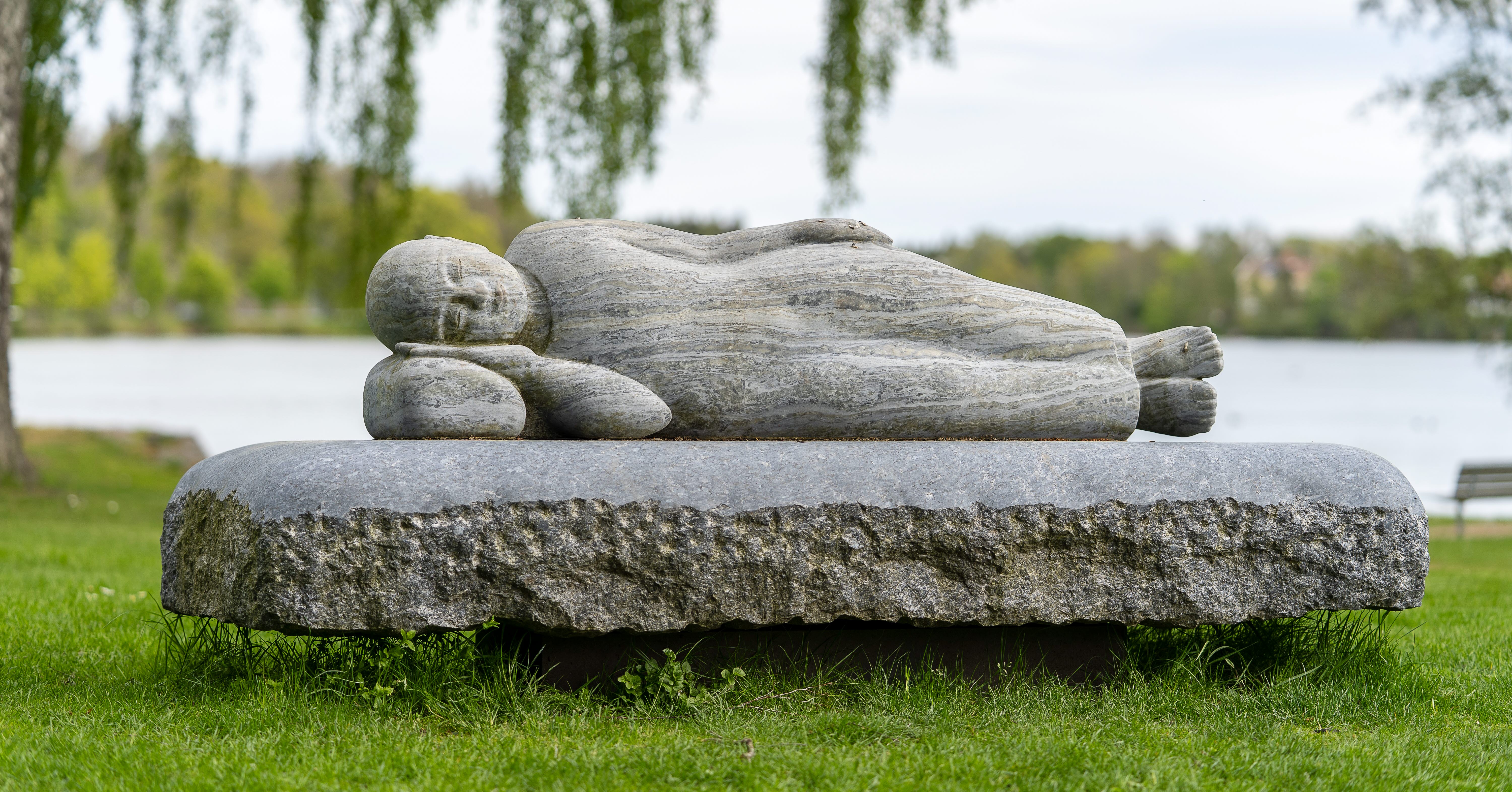 Skulpturen På väg i Trollhättan