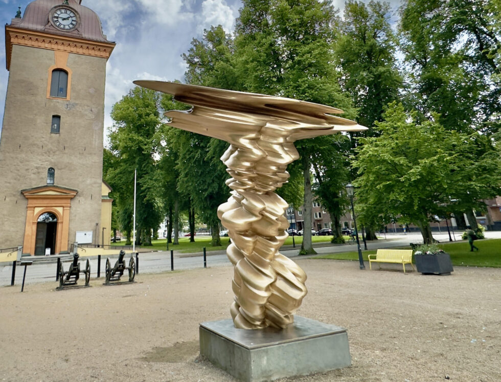 Skulptur i Plantaget i guld